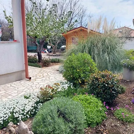 Hodanic 3* Krk Town