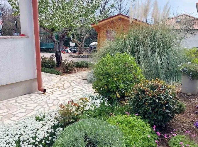 Hodanic 3* Krk Town